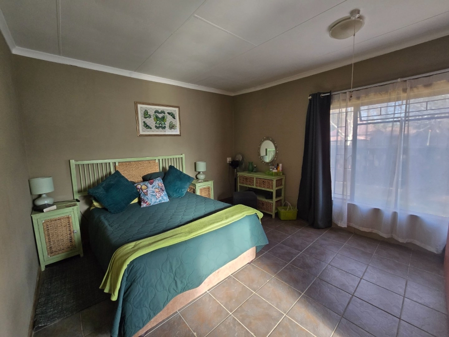 3 Bedroom Property for Sale in Bodorp North West